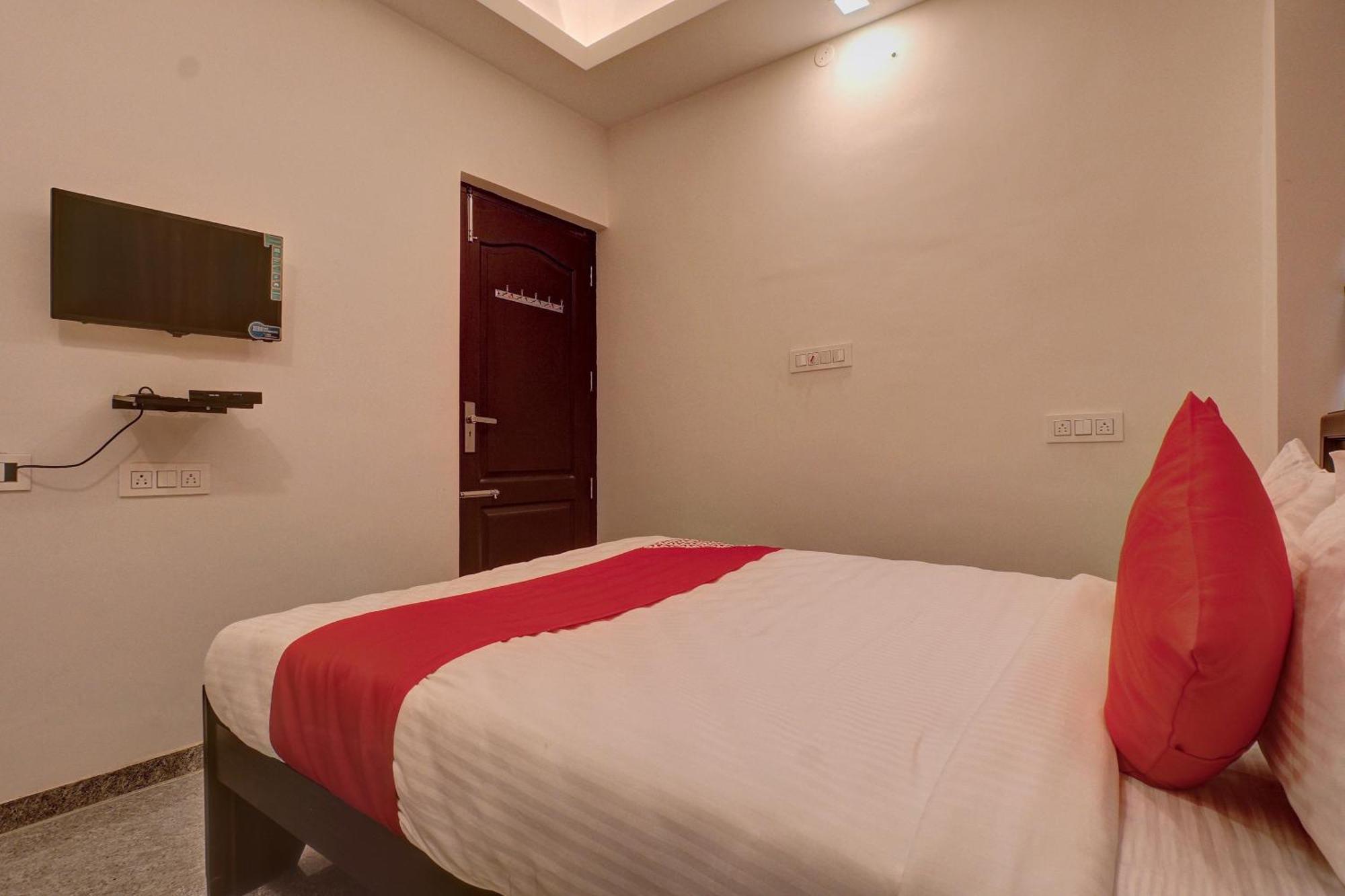 Hotel O Blue Moon Singanallur Экстерьер фото