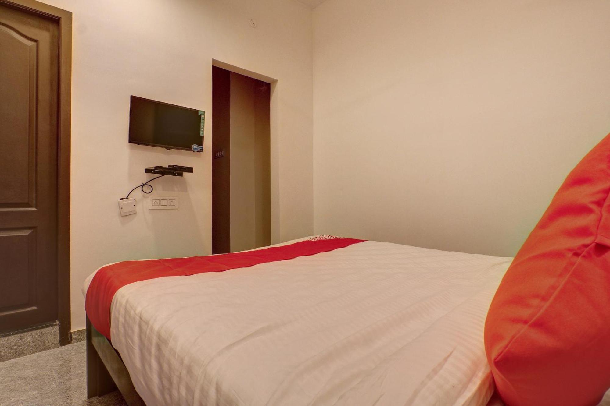 Hotel O Blue Moon Singanallur Экстерьер фото